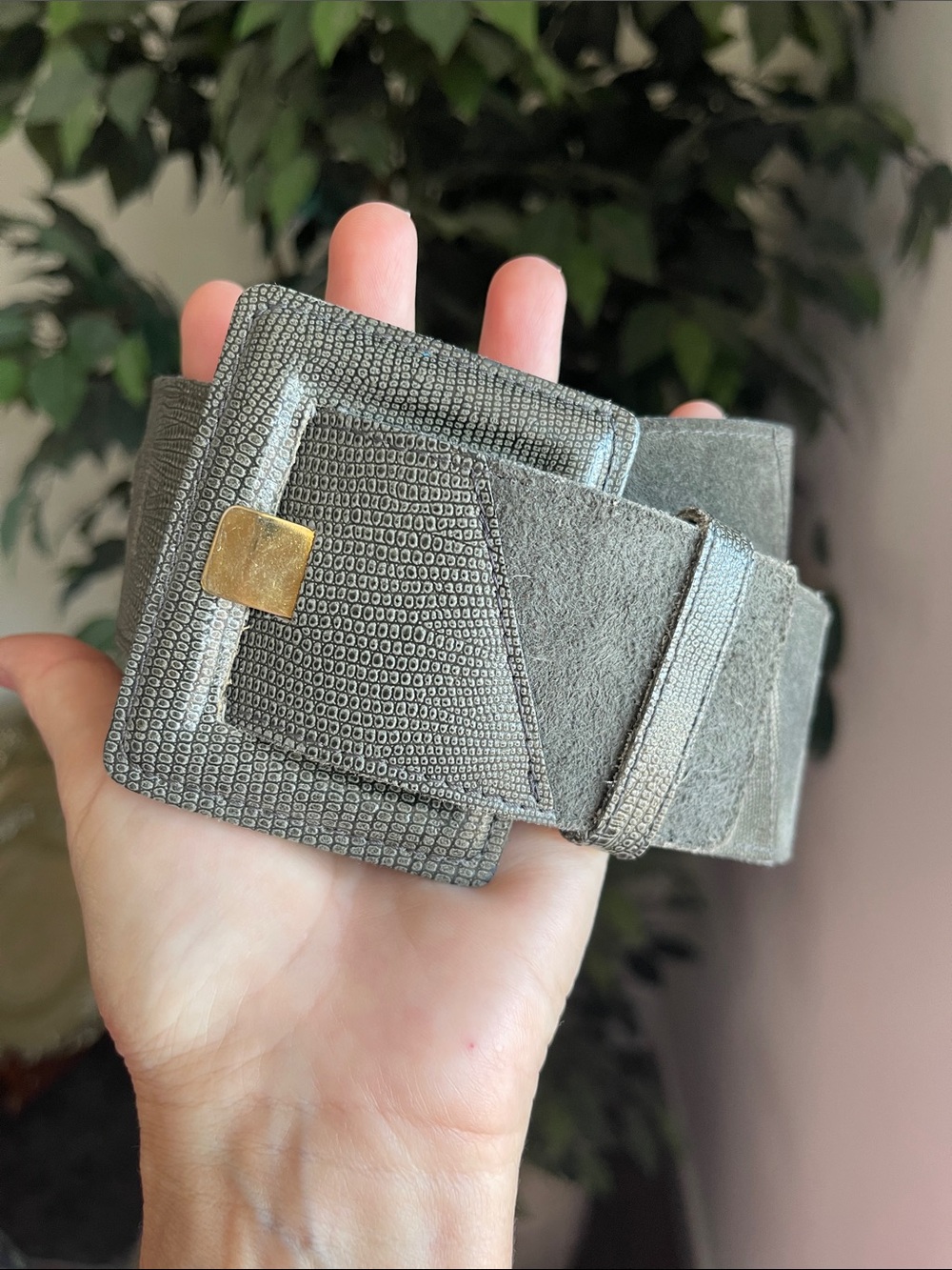 B29. VINTAGE | Genuine Leather Belt |Grey Textured Statement Belt | 30-34